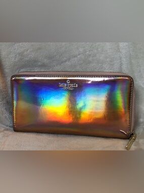 EUC KATE SPADE HOLOGRAPHIC WALLET